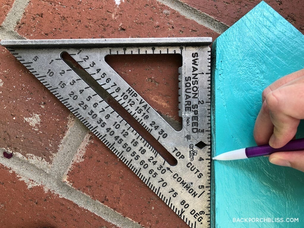 Measure wood and mark