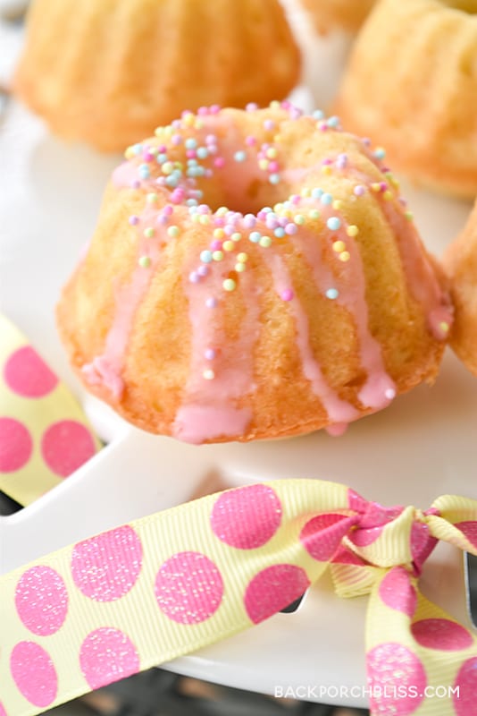 Mini Lemon Bundt Cakes - TeaTime Magazine